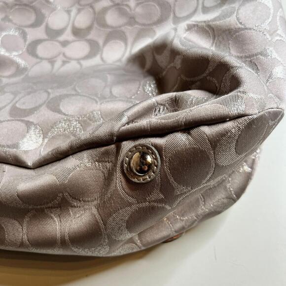 Coach Signature Metallic Silver Shoulder Bag Purse Tote L1193 - Picture 12 of 12